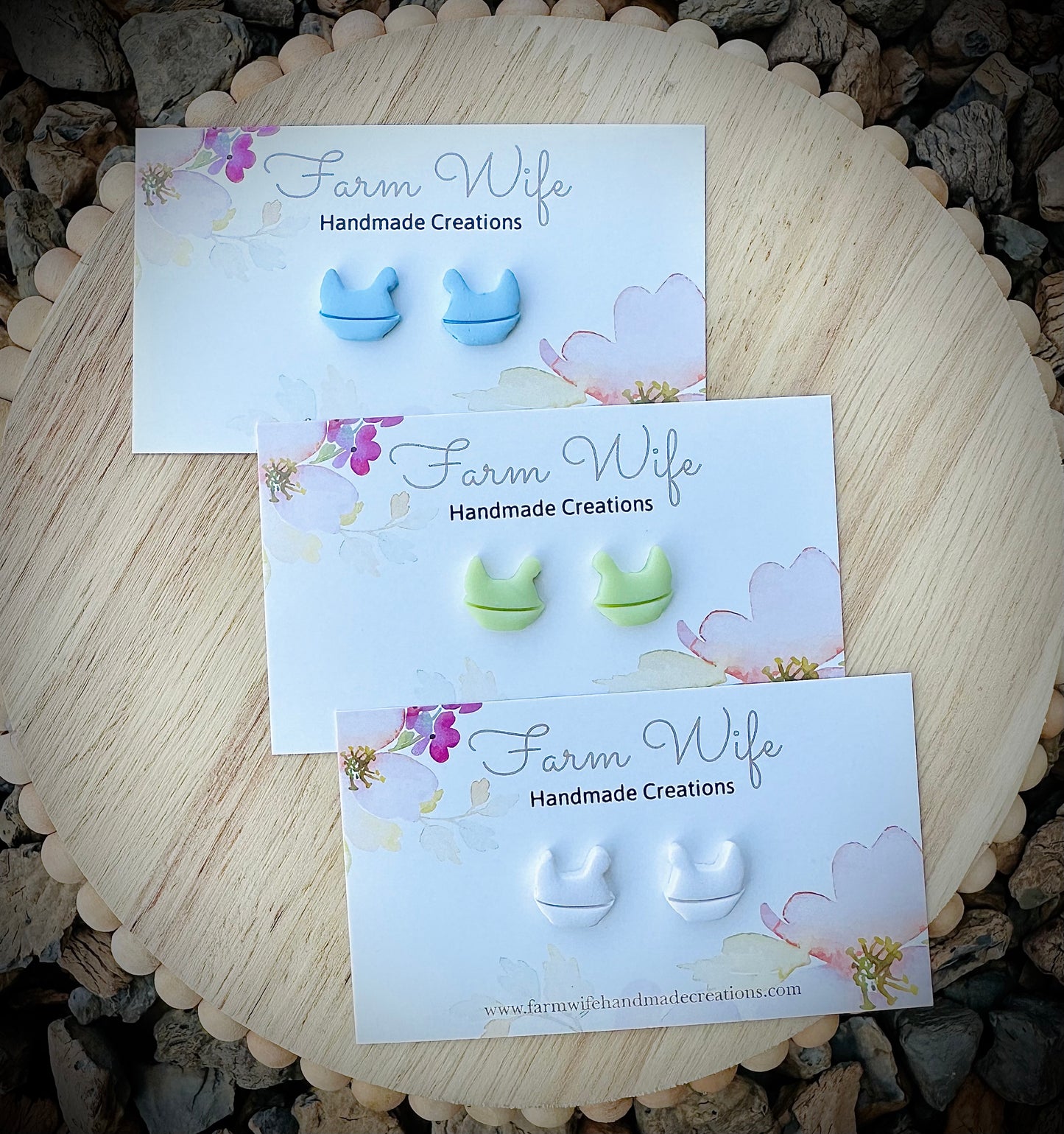 Nesting Hen stud earrings