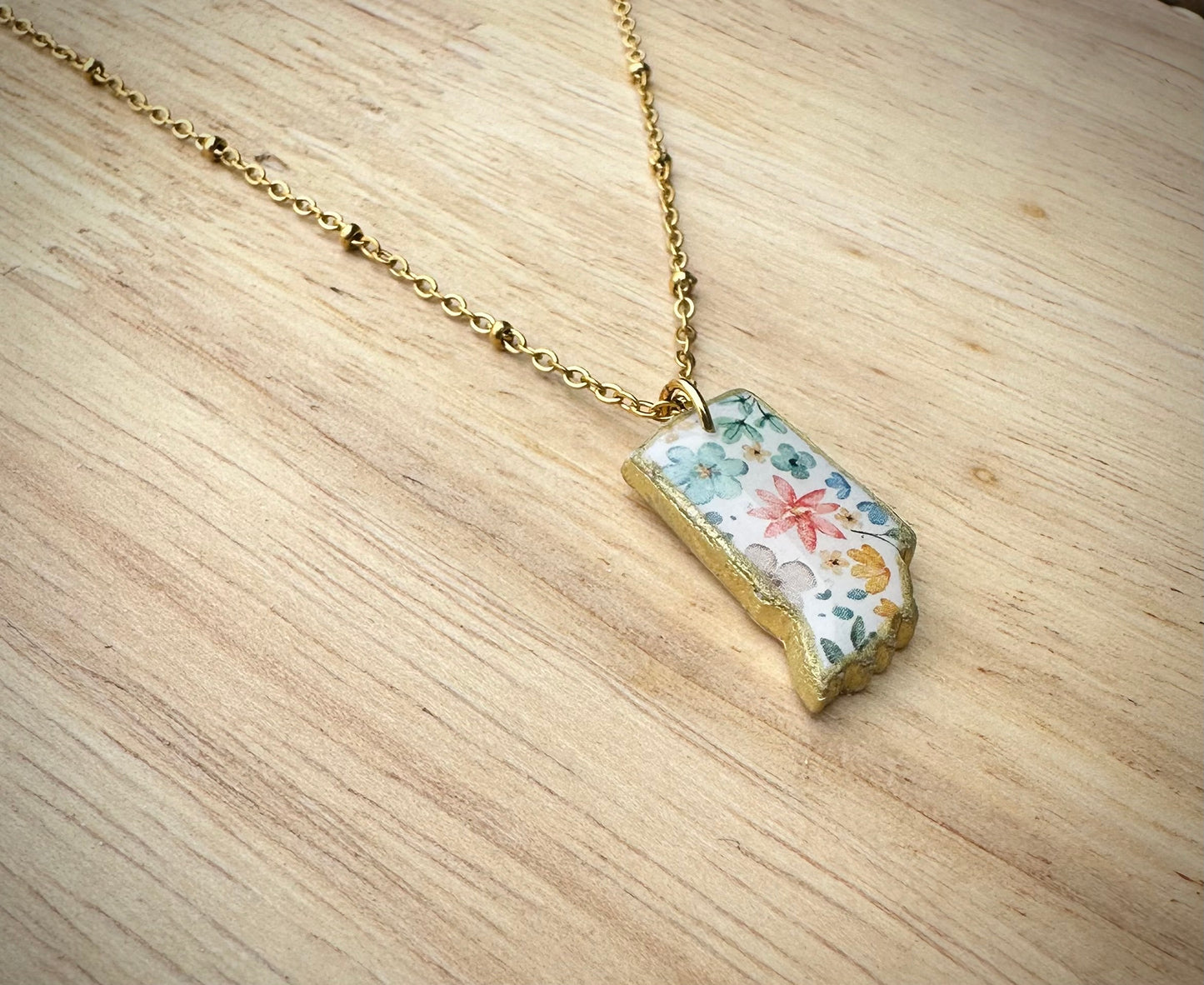 Indiana floral necklace