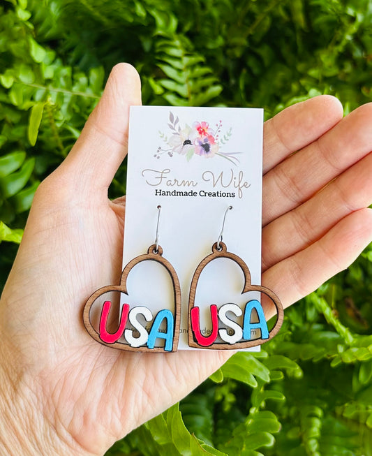 USA dangles