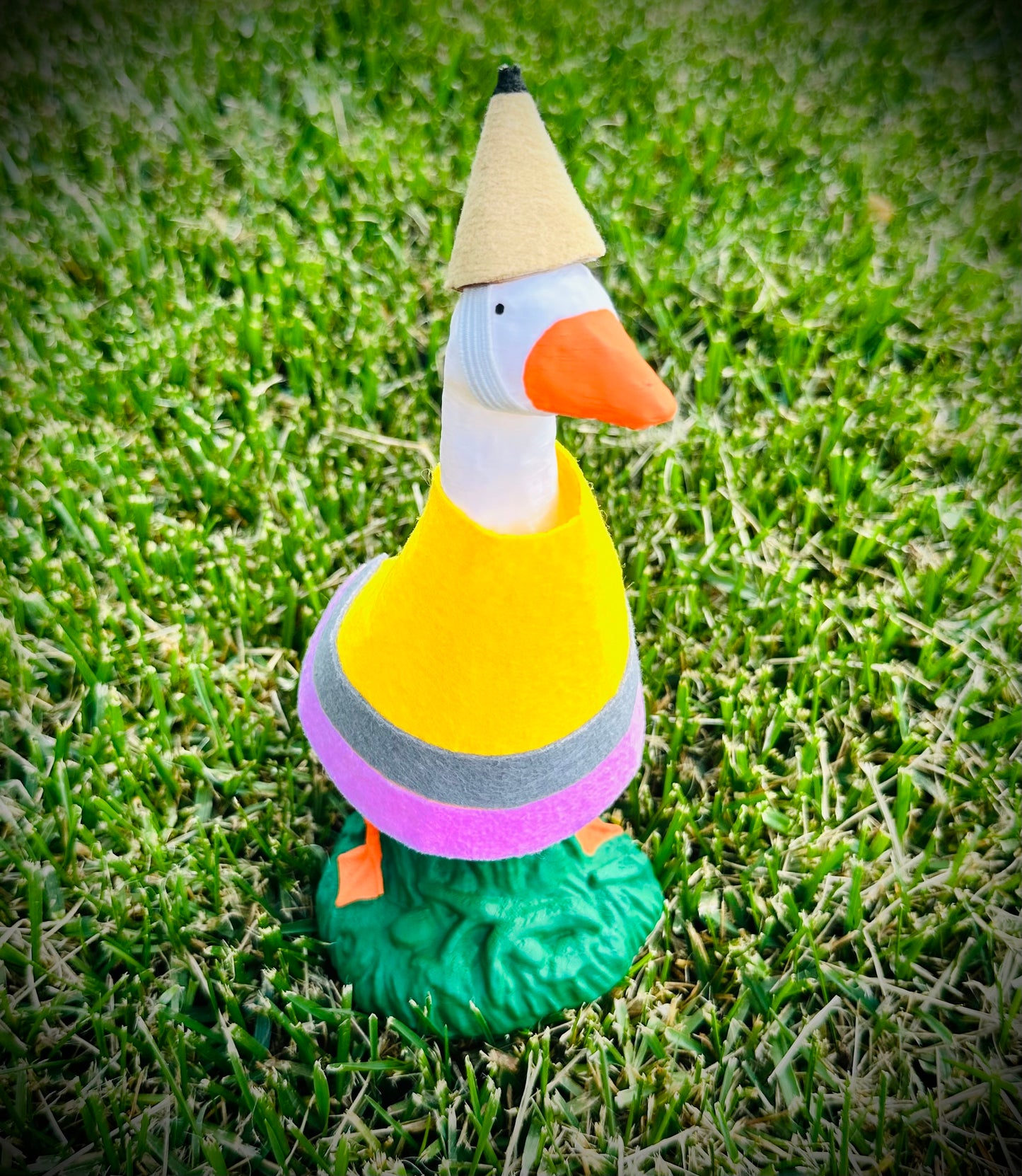 Desk goose pencil outfit