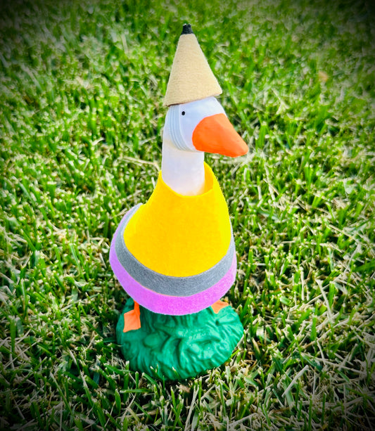 Desk goose pencil outfit