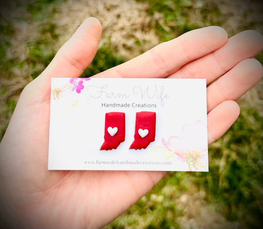 IN studs with heart