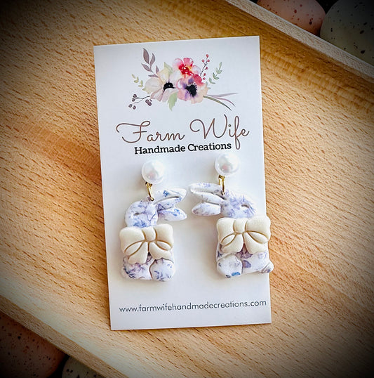 Vintage blue bunny dangles
